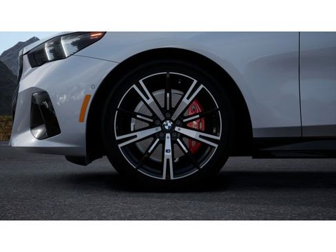 New 2026 BMW 530i image 7