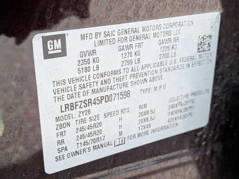 Used 2023 Buick Envision Avenir AWD/4WD image 16
