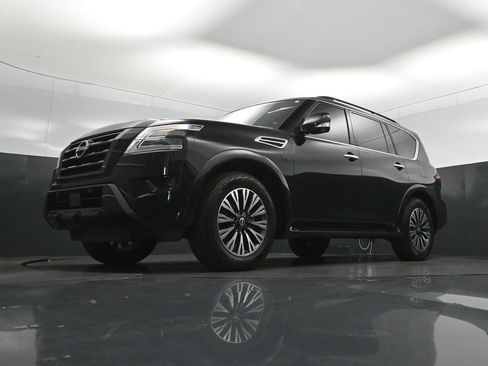 Used 2022 Nissan Armada SL w/ Midnight Edition Package RWD image 39