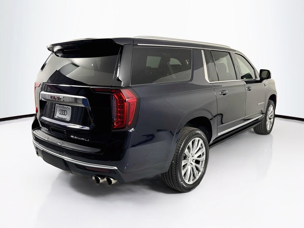 Used 2023 GMC Yukon XL Denali w/ Denali Reserve Package AWD/4WD image 5