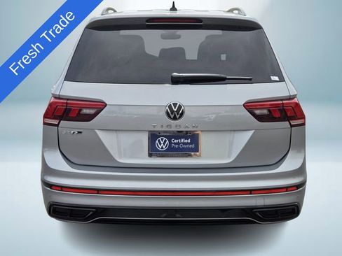 Certified 2023 Volkswagen Tiguan SE R-Line image 5