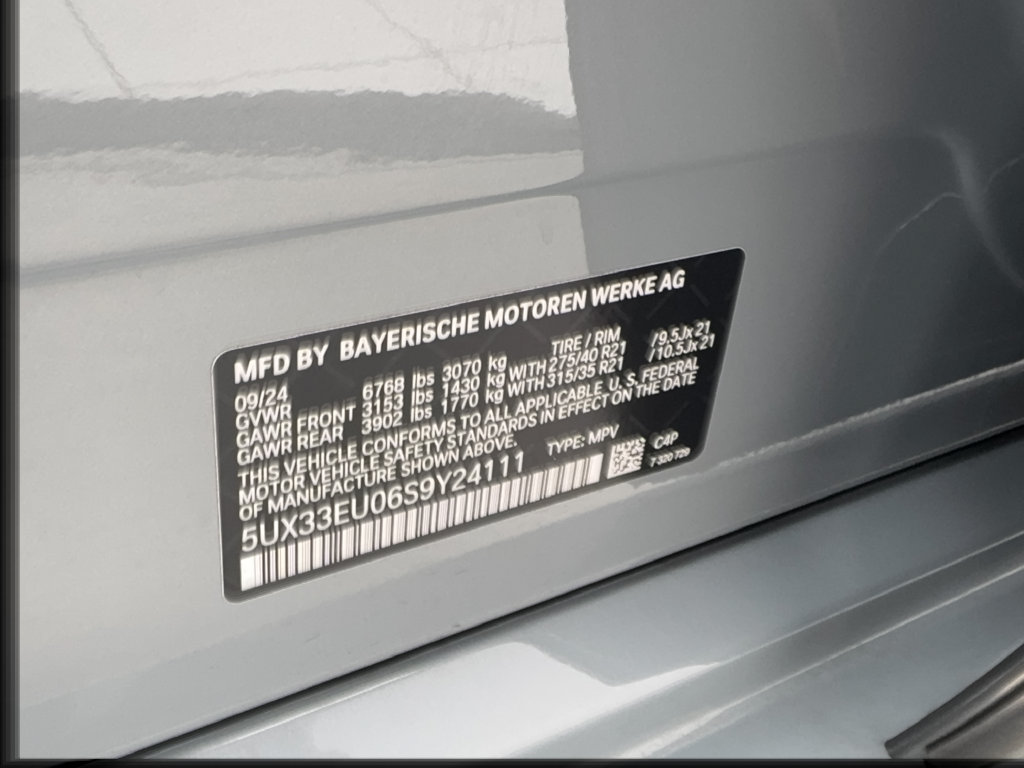 Used 2025 BMW X5 M60i AWD/4WD image 55