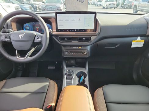 New 2025 Ford Bronco Sport Outer Banks w/ Outer Banks Tech Package+ image 11