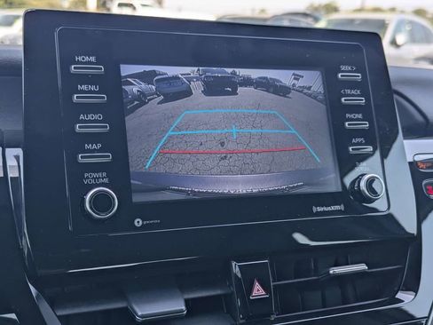 Used 2021 Toyota Camry SE image 20