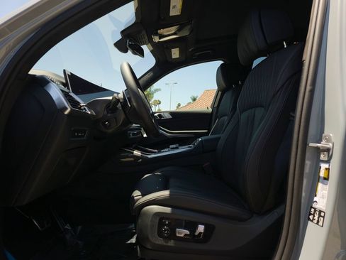 New 2027 BMW X7 M60i AWD/4WD image 7