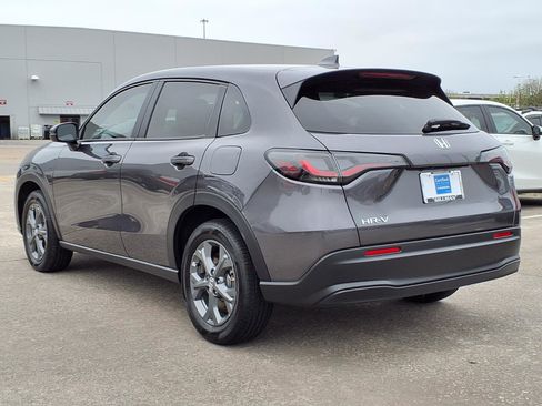 Certified 2026 Honda HR-V LX image 3