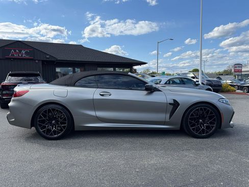 Used 2022 BMW M8 Competition w/ M Carbon Exterior Package AWD/4WD image 4