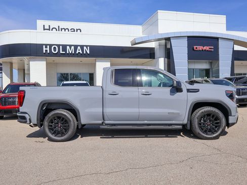 Used 2024 GMC Sierra 1500 Elevation image 2
