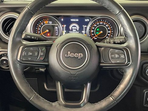 Used 2022 Jeep Wrangler Sport image 21