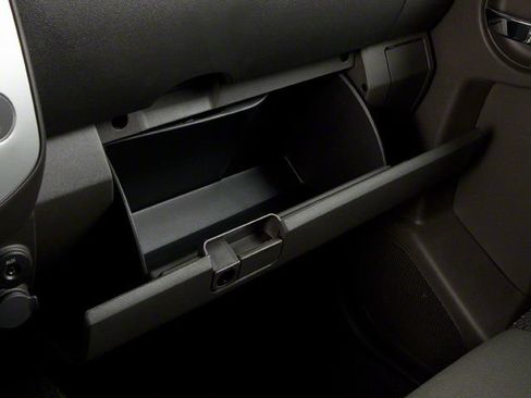 Used 2012 Nissan Xterra X RWD image 17