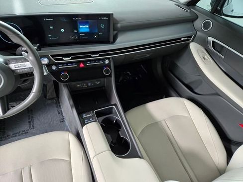 Used 2024 Hyundai Sonata SEL w/ Convenience Package image 17