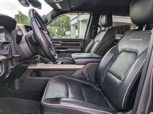 Used 2019 RAM 1500 Laramie w/ Sport Appearance Package AWD/4WD image 19