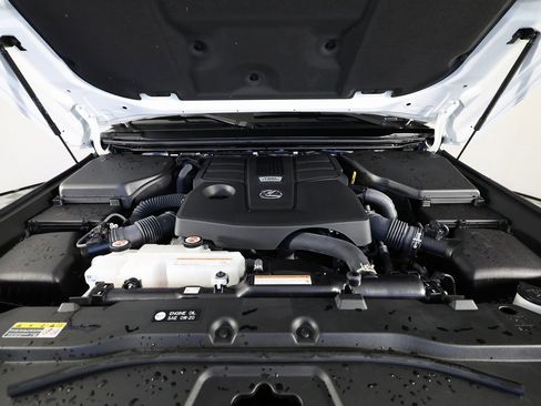 Used 2024 Lexus GX 550 image 41