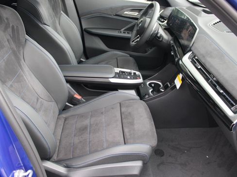 Used 2026 BMW X1 xDrive28i w/ Technology Package AWD/4WD image 24
