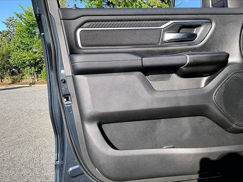 New 2026 RAM 1500 4x4 Crew Cab image 28