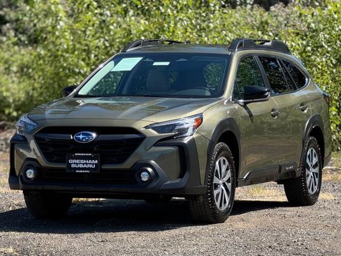 Certified 2023 Subaru Outback Premium AWD/4WD image 3