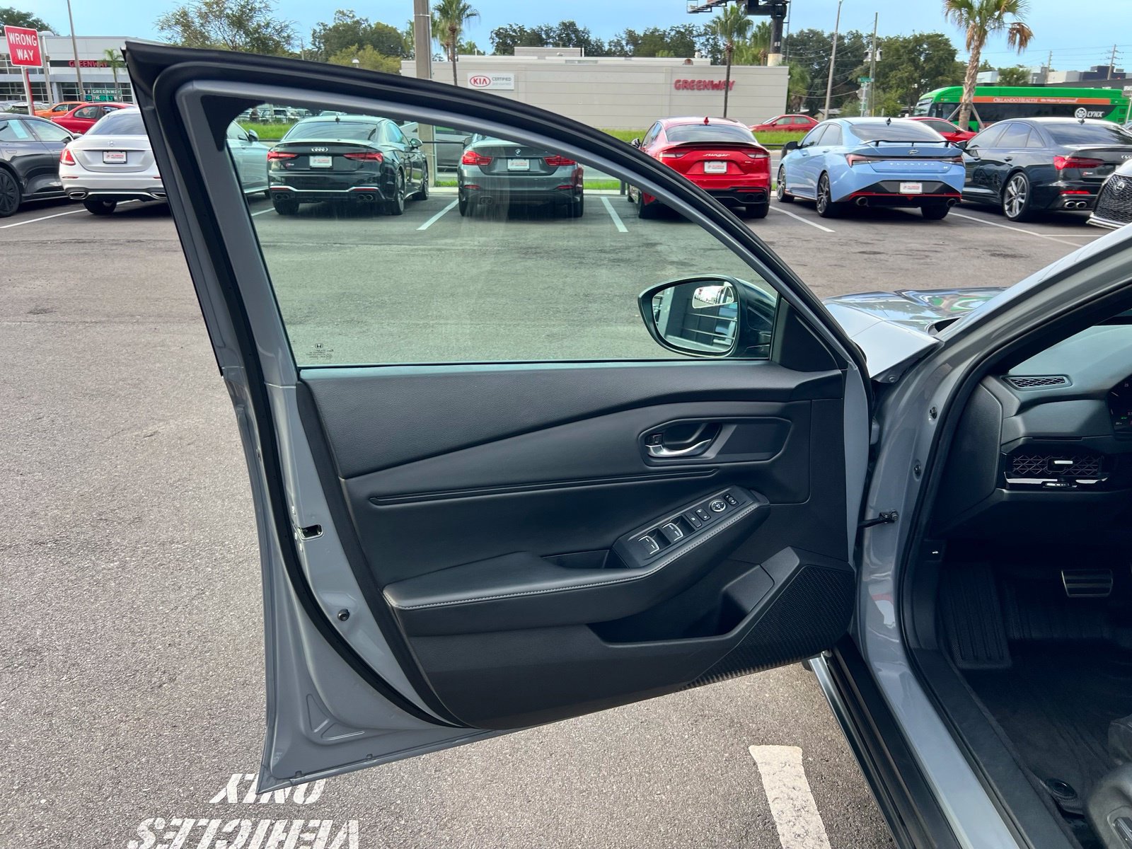 Used 2024 Honda Accord Sport image 28