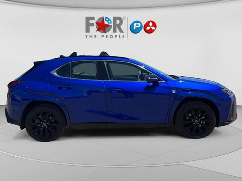 Used 2023 Lexus UX 250h F Sport w/ Accessory Package (A2) FWD image 6