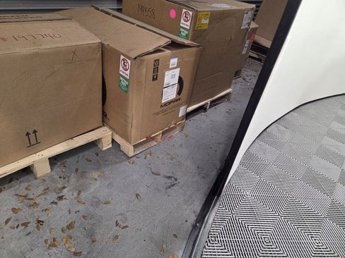 Used 2022 Tesla Model 3 Long Range image 6