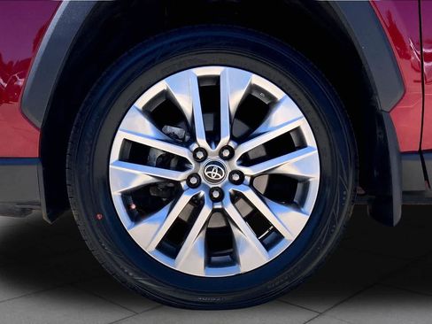 Used 2024 Toyota RAV4 XLE Premium FWD image 11