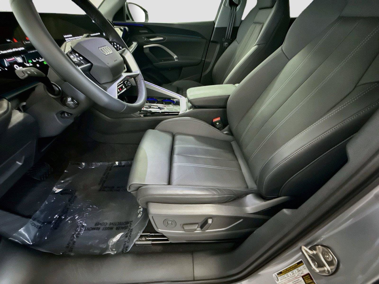 Certified 2025 Audi Q5 Premium AWD/4WD image 21