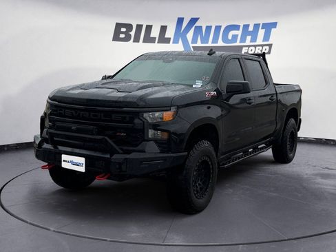 Used 2023 Chevrolet Silverado 1500 Custom Trail Boss image 1
