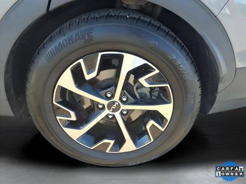 Used 2023 Kia Sportage EX FWD image 25