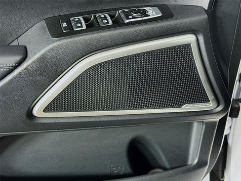 Certified 2023 Kia Telluride S w/ S Sunroof Package FWD image 21