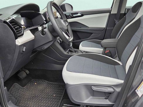 Used 2025 Volkswagen Taos S FWD image 22