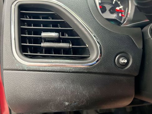 Used 2013 Chrysler 200 Limited w/ Sun/Sound Group image 20