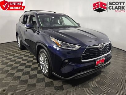 Used 2021 Toyota Highlander Limited