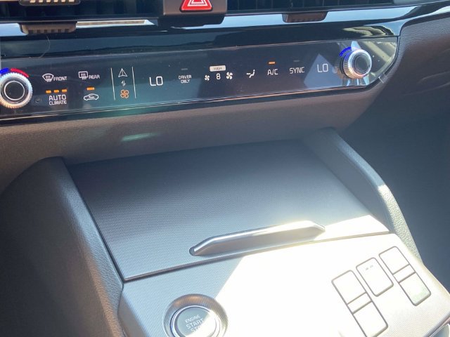 New 2026 Kia Sportage SX Prestige AWD/4WD image 20