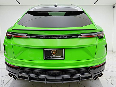 Used 2021 Lamborghini Urus AWD/4WD image 19