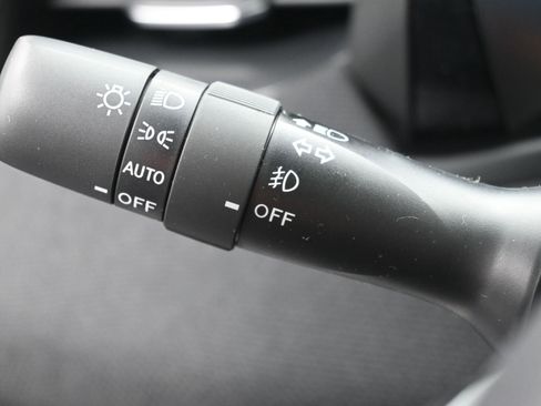 New 2026 Subaru Outback Limited AWD/4WD image 36