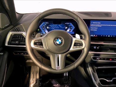 Used 2024 BMW X7 M60i w/ Executive Package image 15