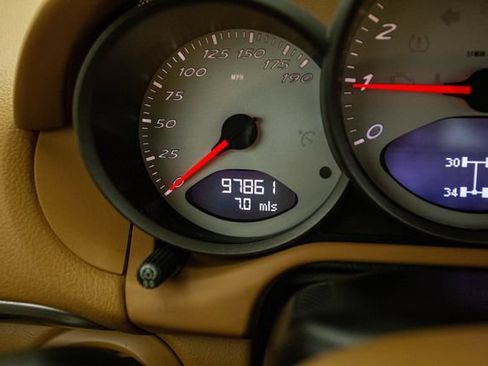 Used 2007 Porsche Cayman S RWD image 9