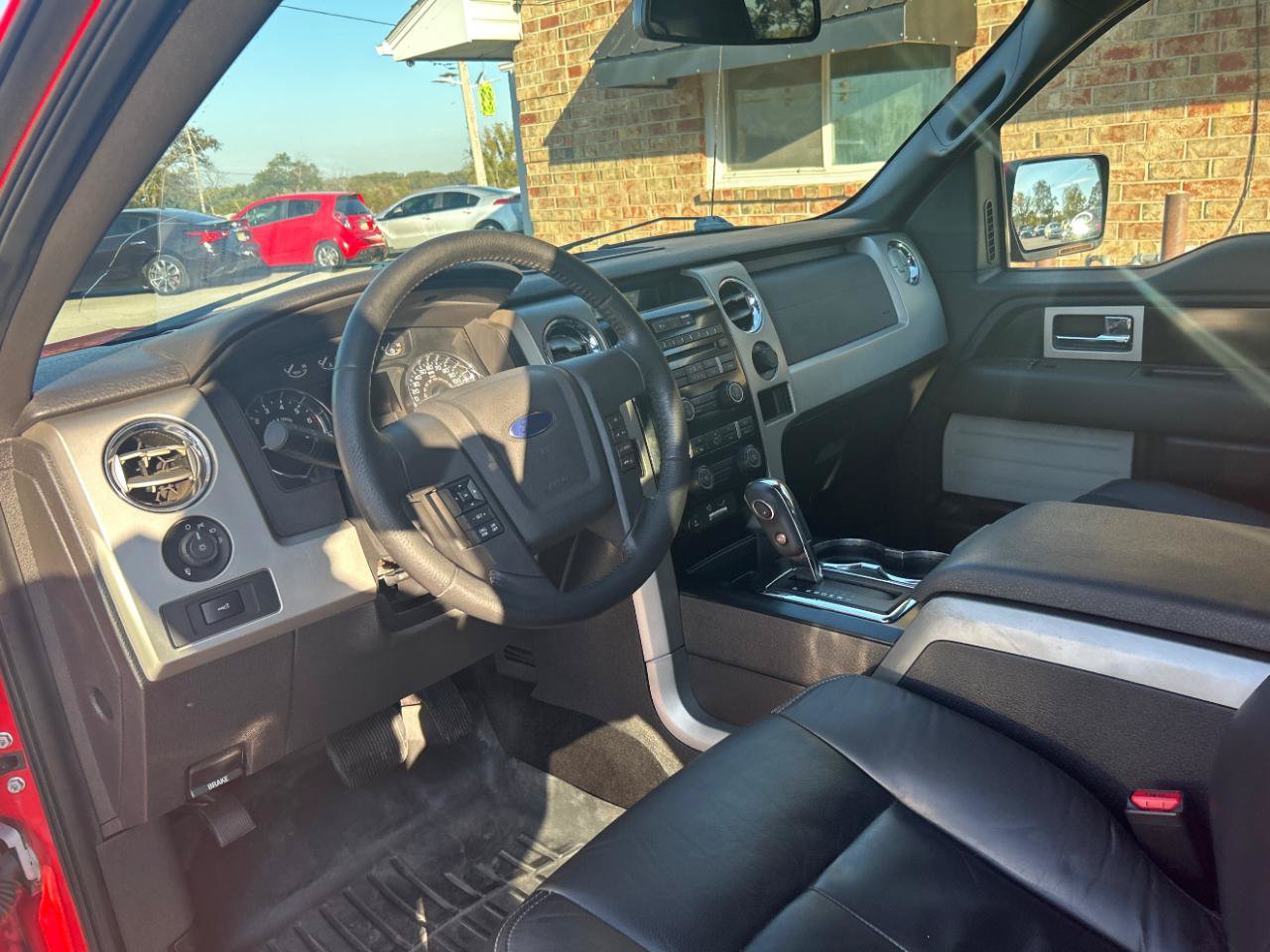 Used 2011 Ford F150 FX4 w/ FX Luxury Pkg AWD/4WD image 16