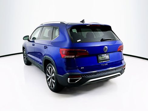 Used 2024 Volkswagen Taos SE image 5