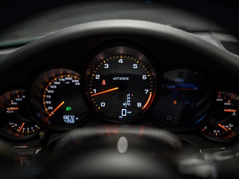 Used 2018 Porsche 911 GT2 RS image 27