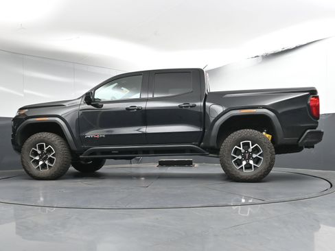 Used 2024 GMC Canyon AT4X image 29