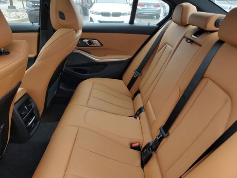 Used 2023 BMW 330e xDrive w/ Premium Package image 27