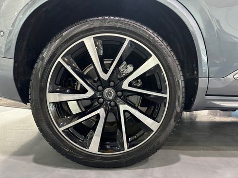 Used 2018 Volvo XC90 T6 Inscription w/ Convenience Package AWD/4WD image 9