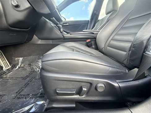 Used 2022 Lexus IS 350 F Sport w/ Memory Package image 12