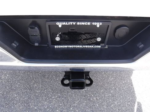 Used 2023 GMC Sierra 2500 Pro w/ Fleet Convenience Package RWD image 7