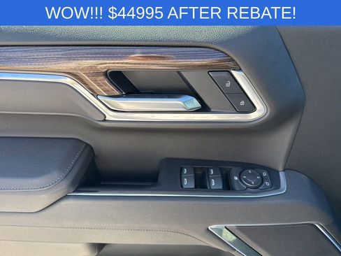 Used 2025 Chevrolet Silverado 1500 LT image 18