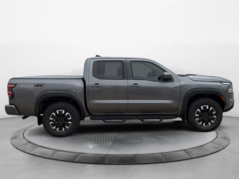 Used 2022 Nissan Frontier PRO-4X w/ Technology Package AWD/4WD image 2