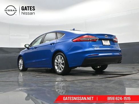 Used 2019 Ford Fusion SE image 40