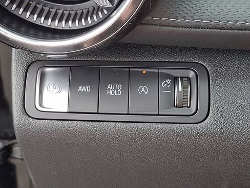 Used 2025 Chevrolet Equinox LT AWD/4WD image 23