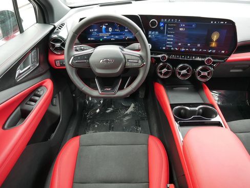 Used 2024 Chevrolet Blazer EV RS image 16