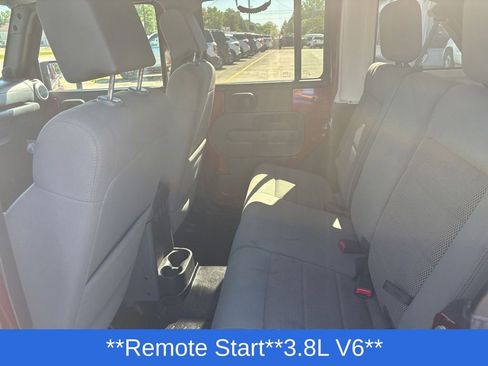 Used 2008 Jeep Wrangler Unlimited Sahara AWD/4WD image 17